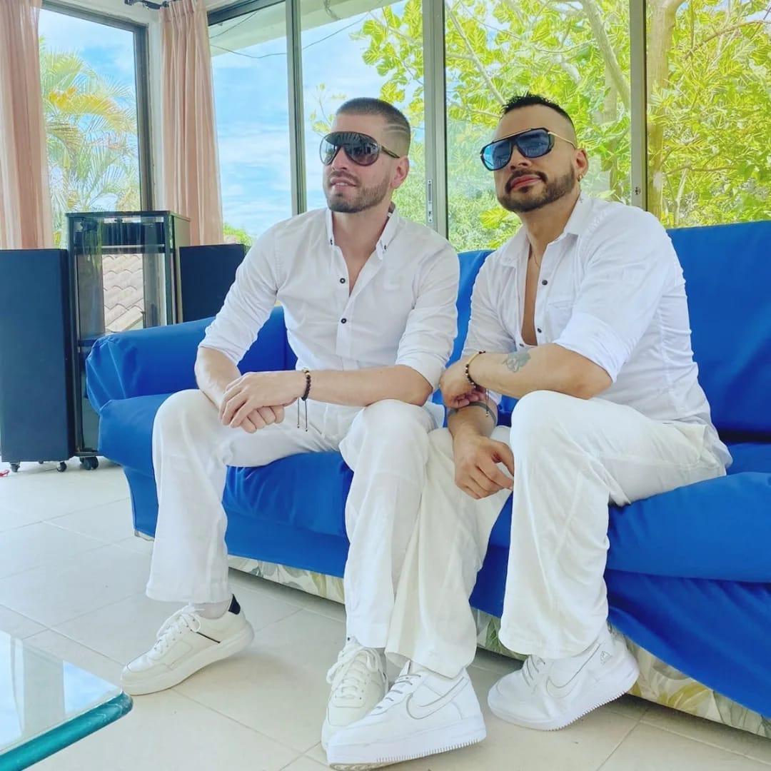 petterandwilly Live Image
