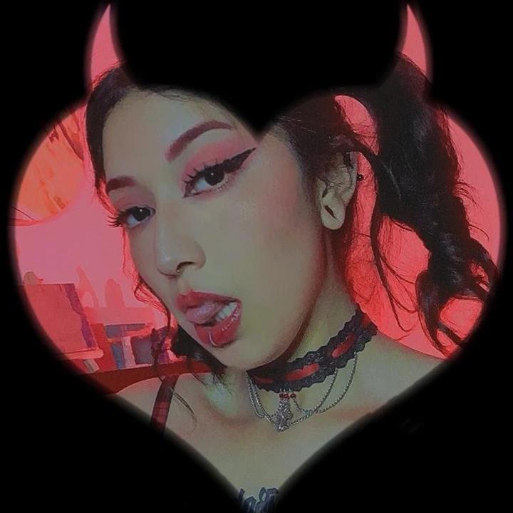 silver_ecstxsy Live Image