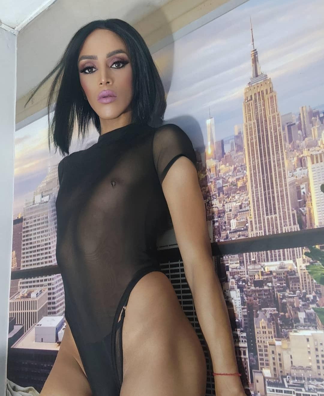 valeria_hot22 Live Image