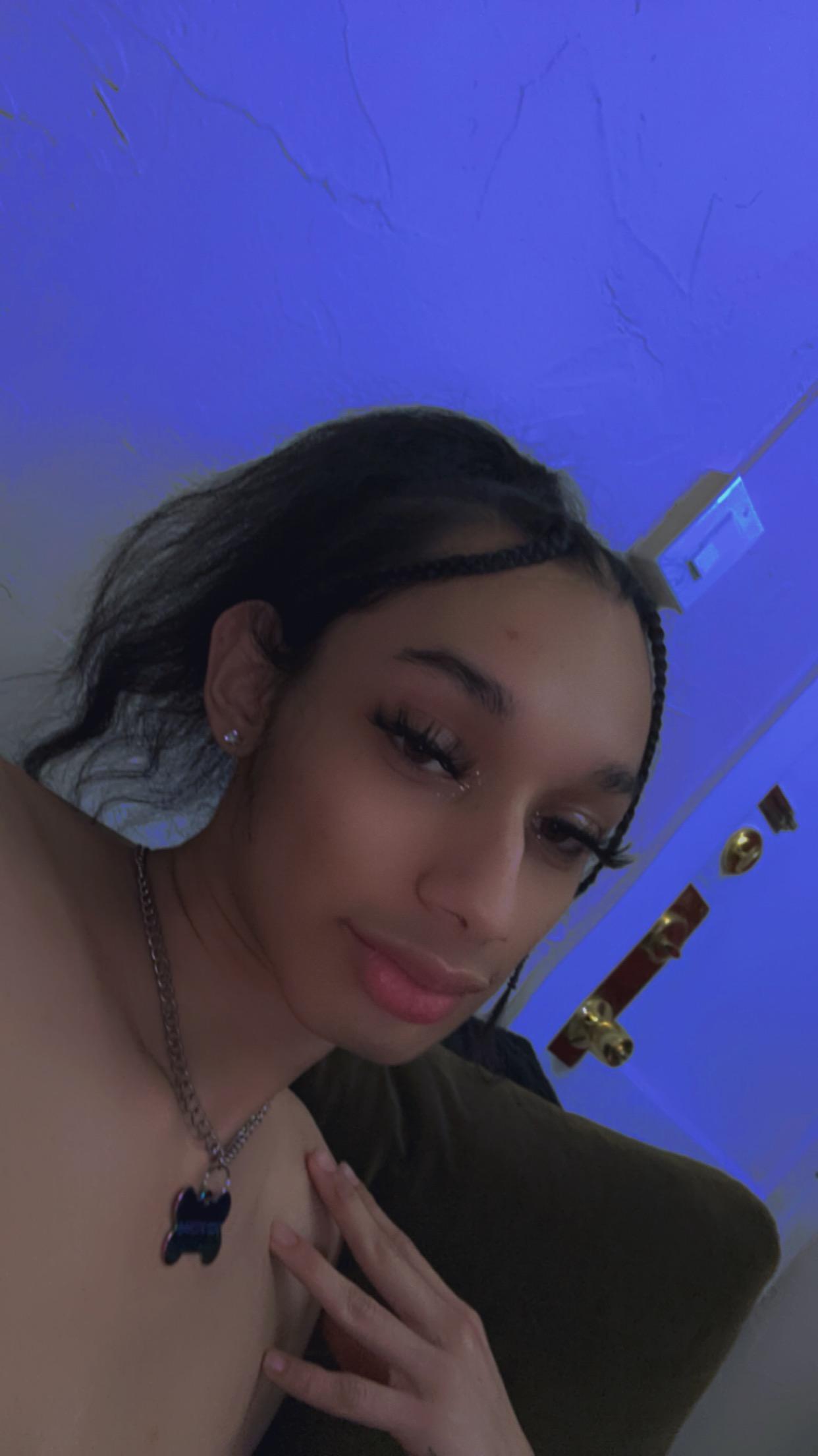 xTrenchBbyCCx Live Image