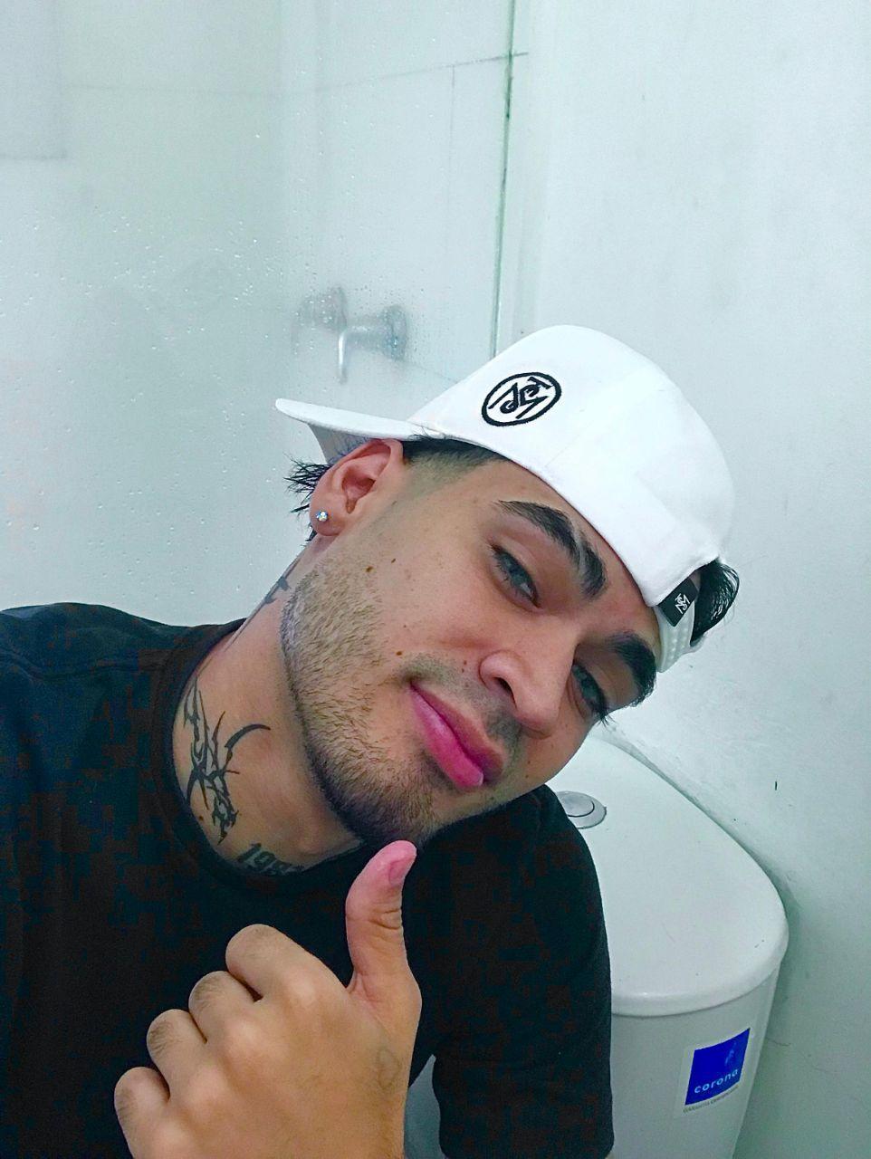 Alejo_Big1 live from Colombia