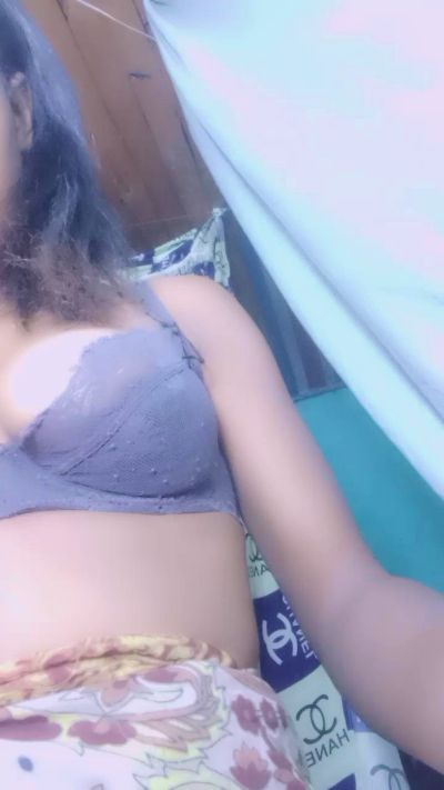 Amandamelia live from Madagascar