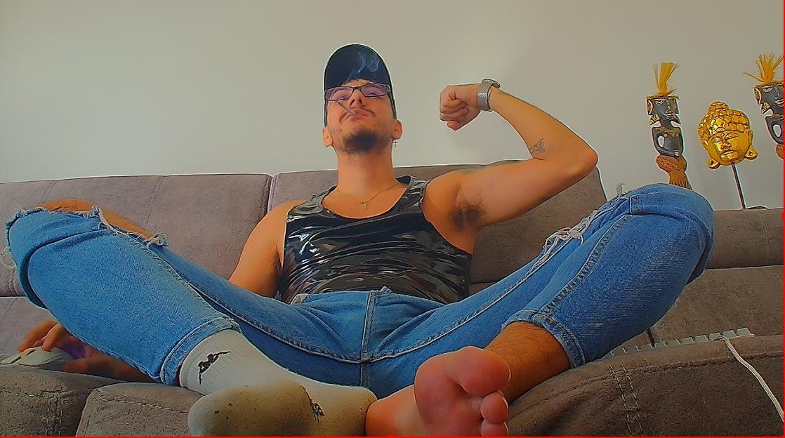AndrewBanner live from Greece
