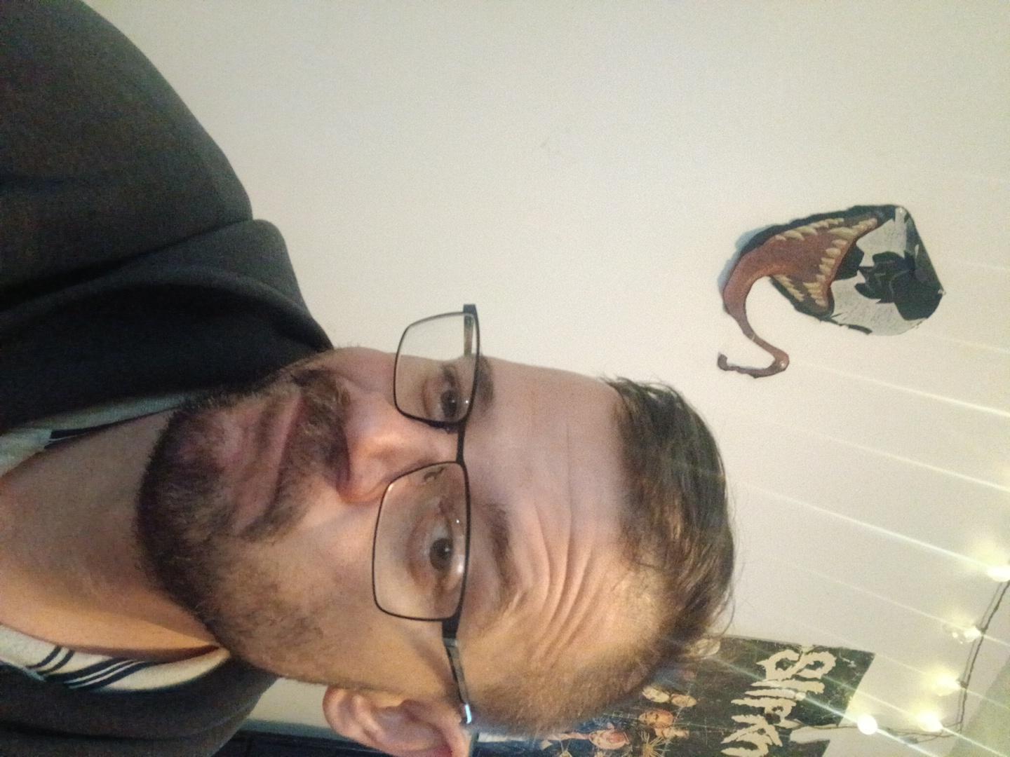 Arowe698 live from United States