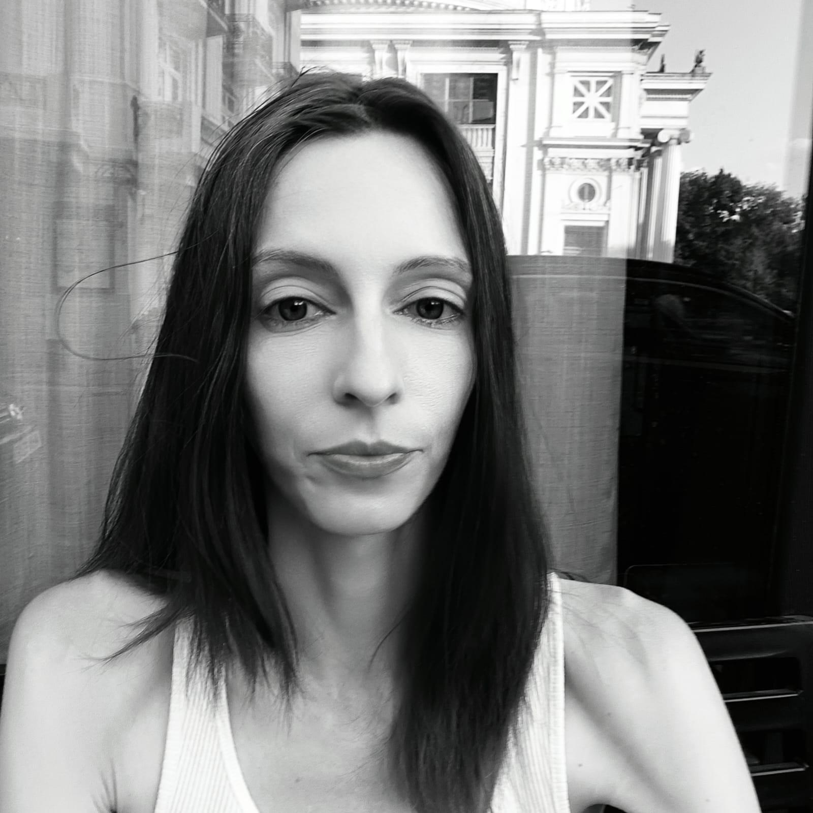 ArtemisKiss live from Romania