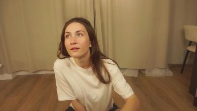 AthenaWoessner live from France