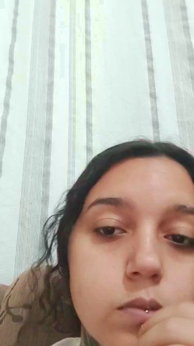 AyuKnalha live from Brazil
