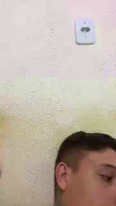 Bigodeloiro22 live from Brazil