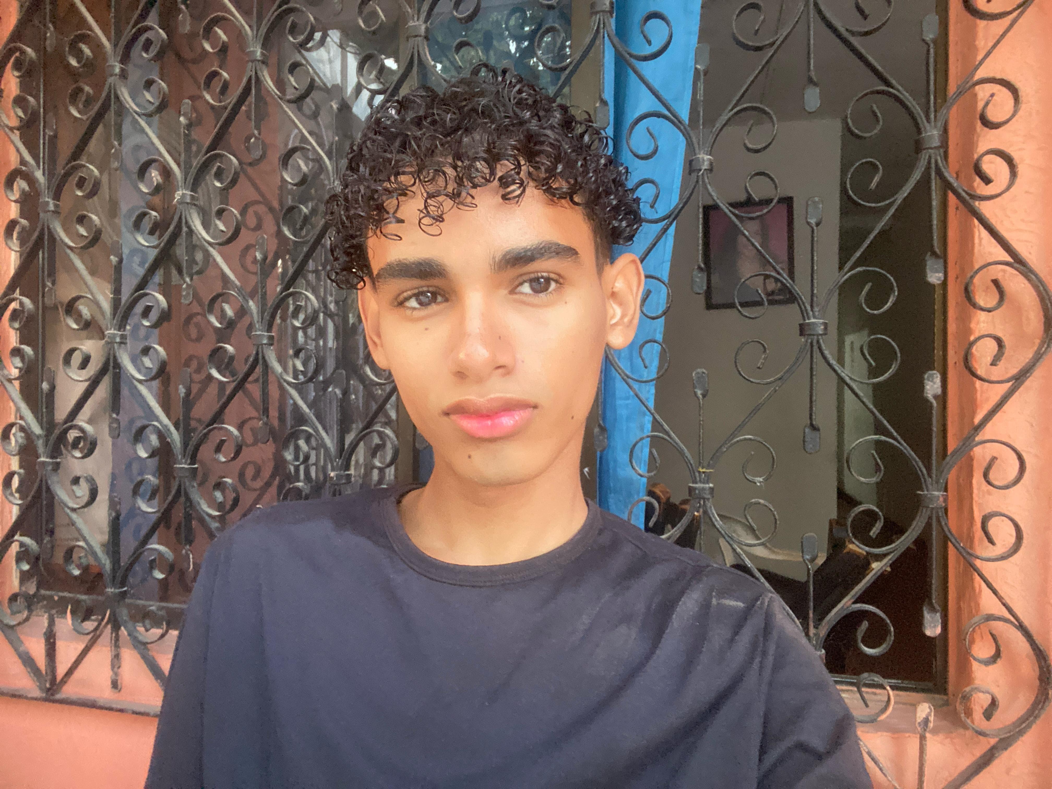Blake_Mils live from Colombia