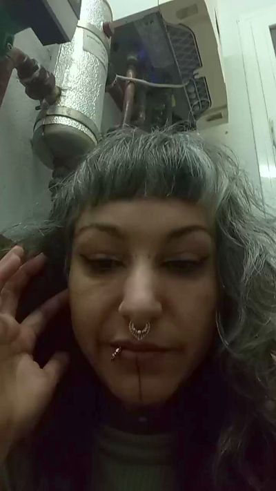 Blanca_Puig live from Spain