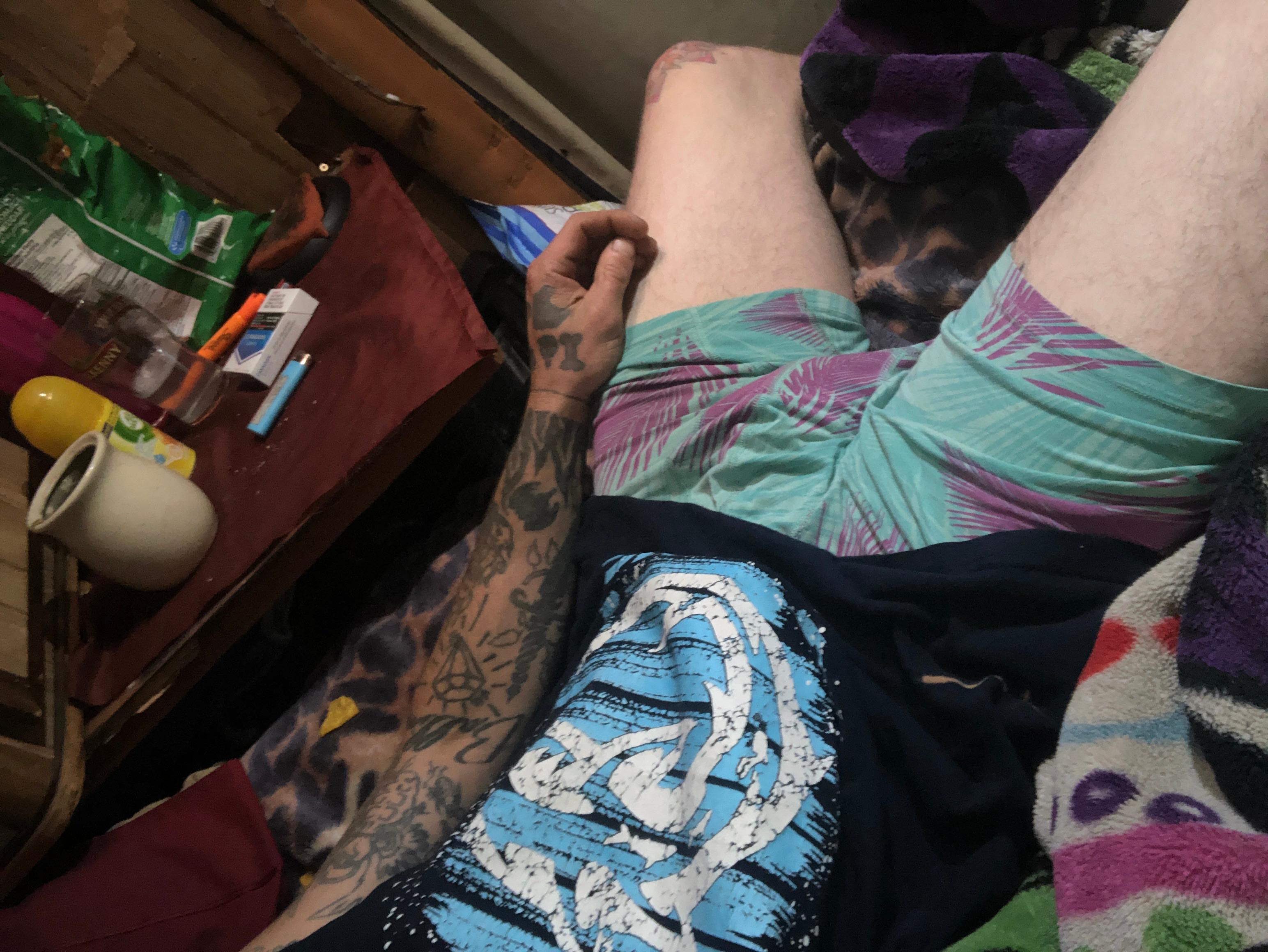 Boredasf71 live from Canada
