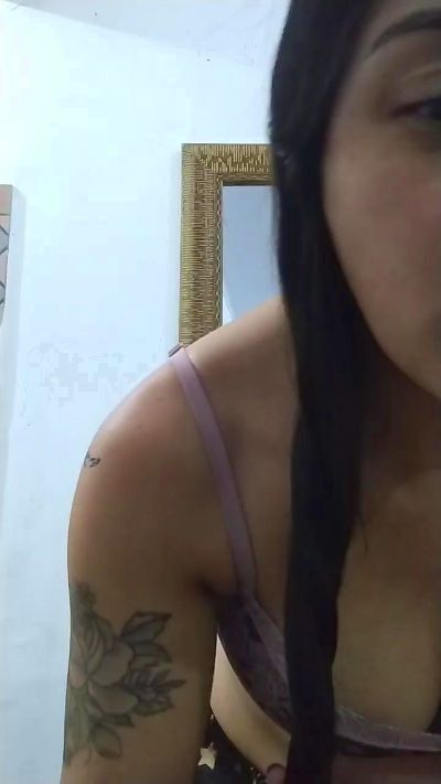 Bubuzinha_sp live from Brazil