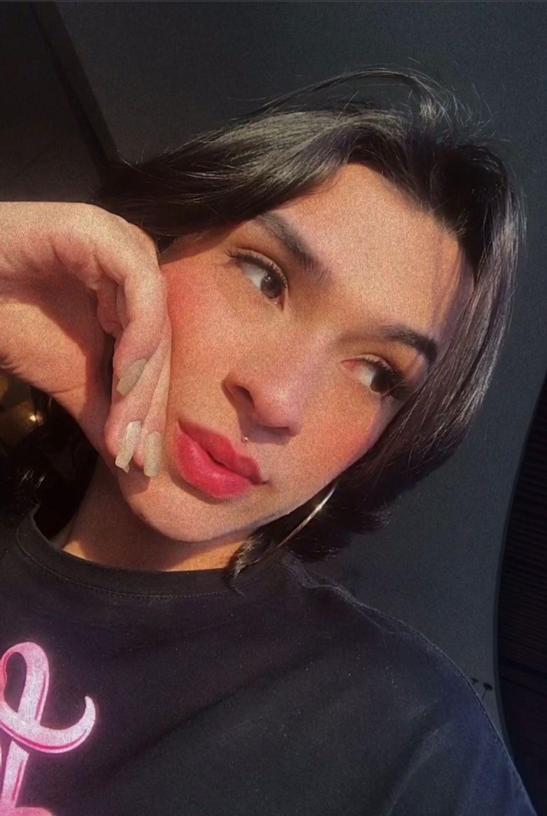 Camila_Rojas live from Colombia