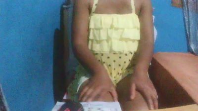 Cat_minouh live from Madagascar
