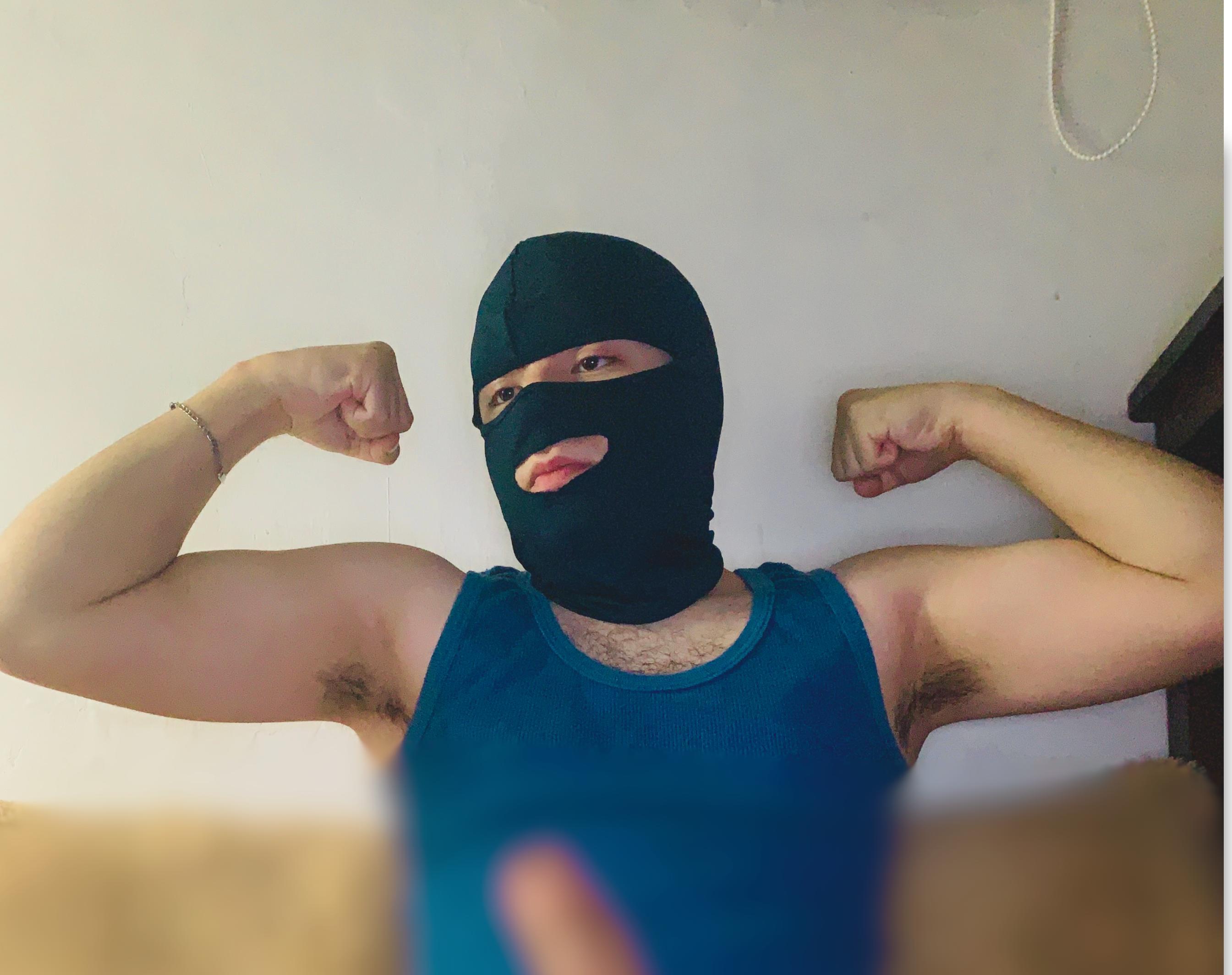 Cesarmasked live from Mexico