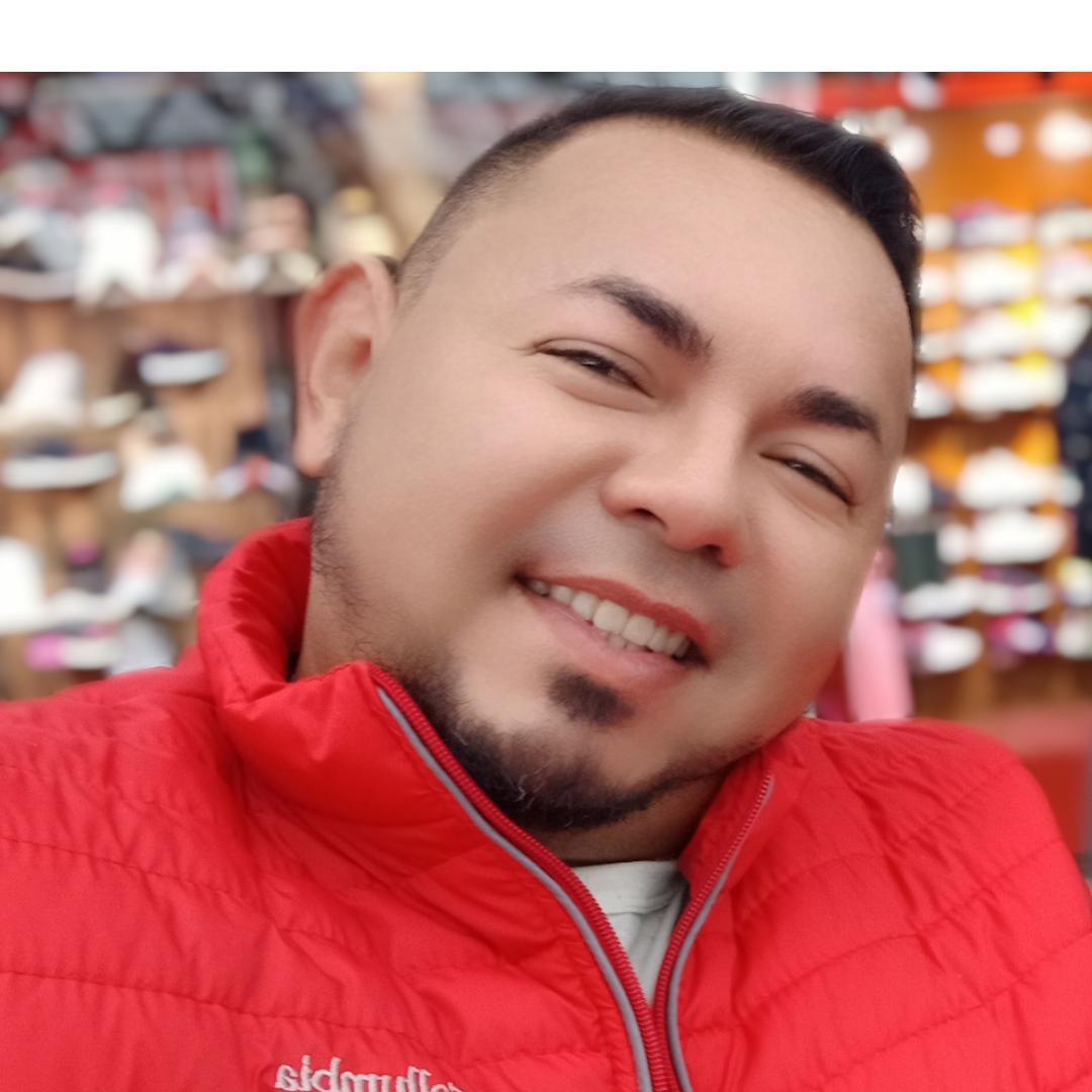 ChubbyLatin_ live from Colombia