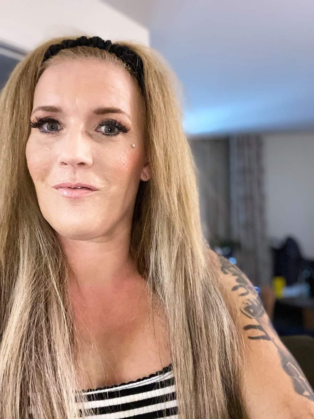 Cindyluvluv69 live from United States