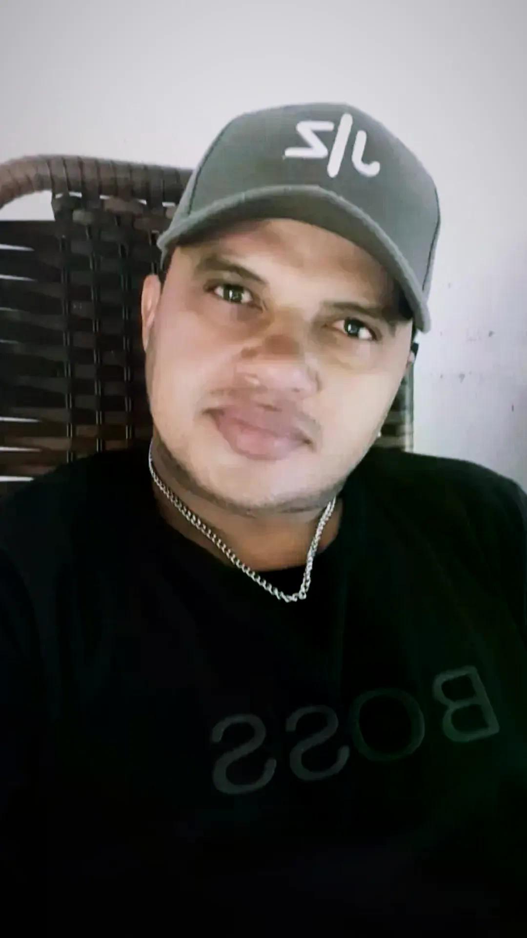 Cleilson3811 live from Brazil