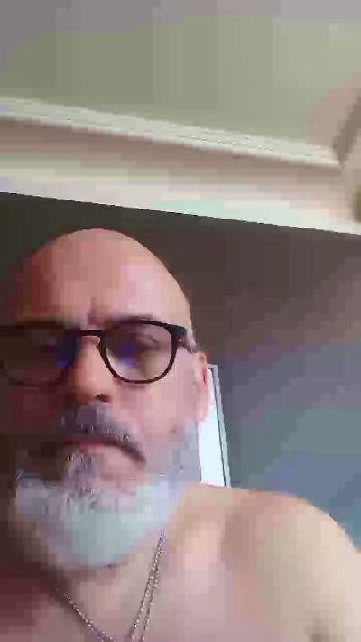 D4DLou1sX live from France