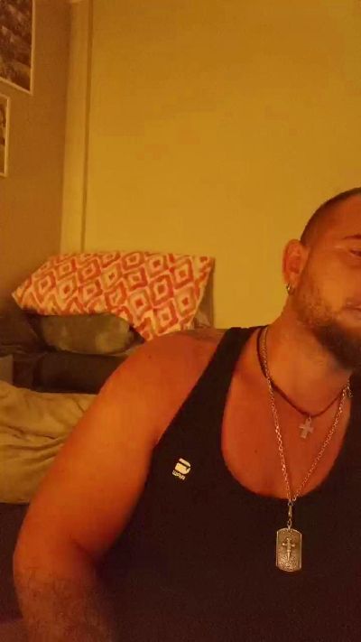 Dani4490 live from Germany