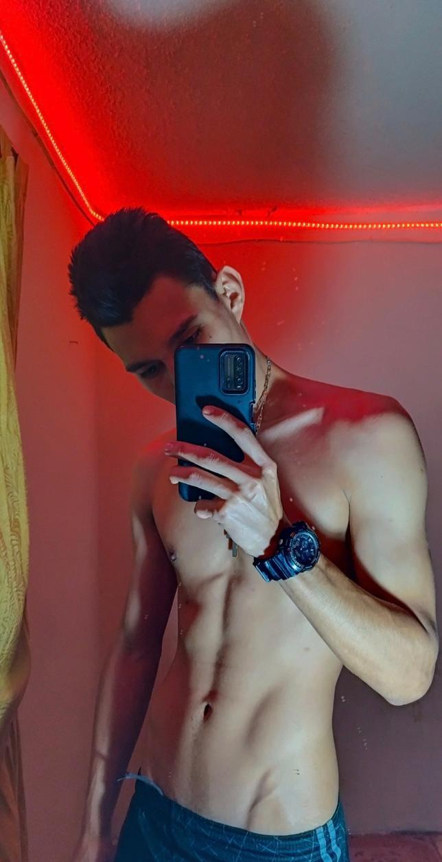 Dirty_boy_23 live from Colombia