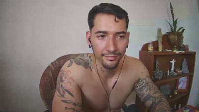 Dylan_benett_ live from Venezuela