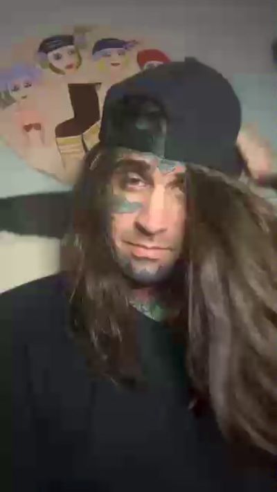 Dyskiz live from United States