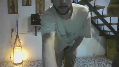 Elijuan live from Argentina