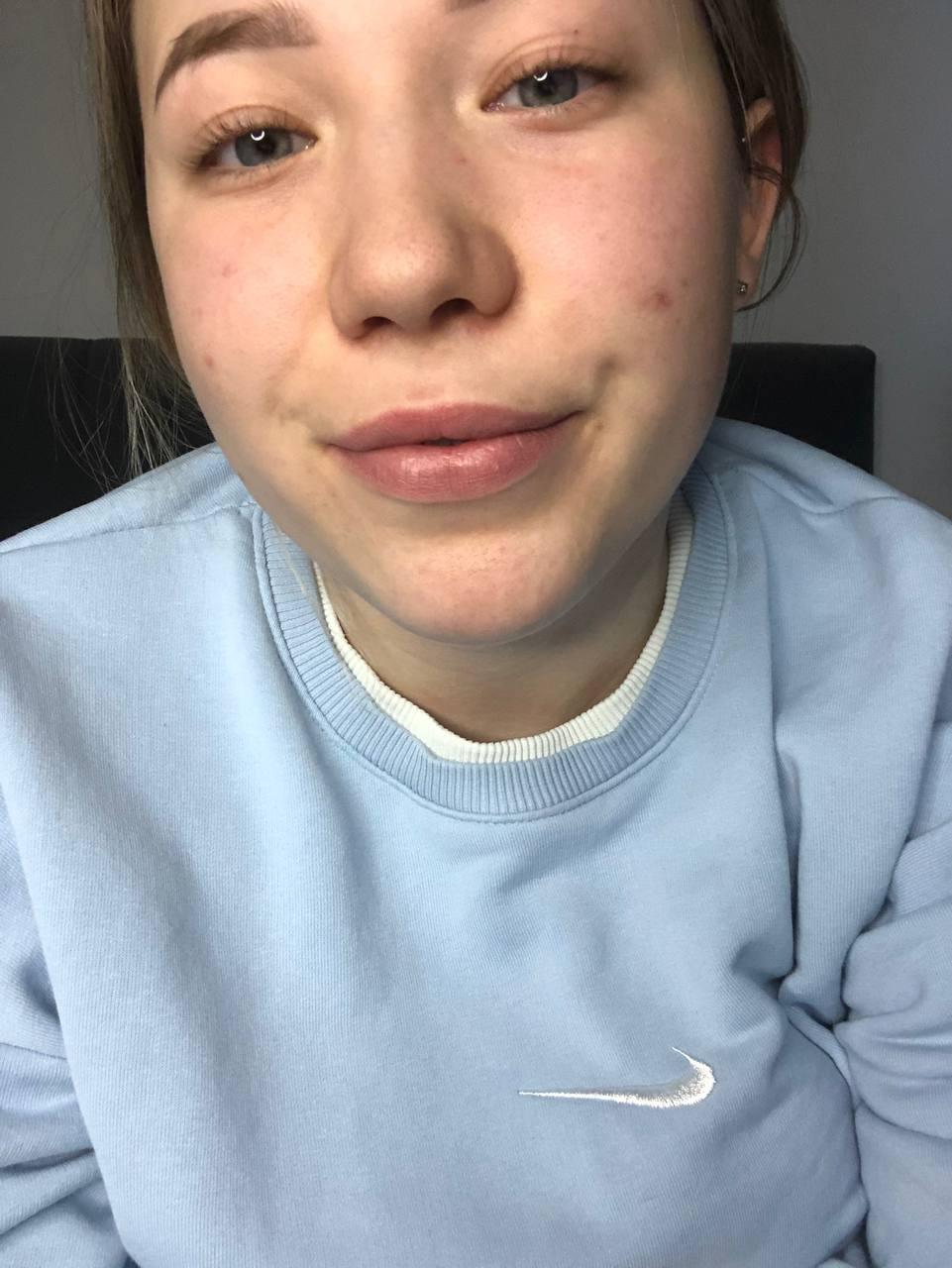 EmberLamb live from United States