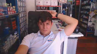 EstebanDs1 live from Colombia