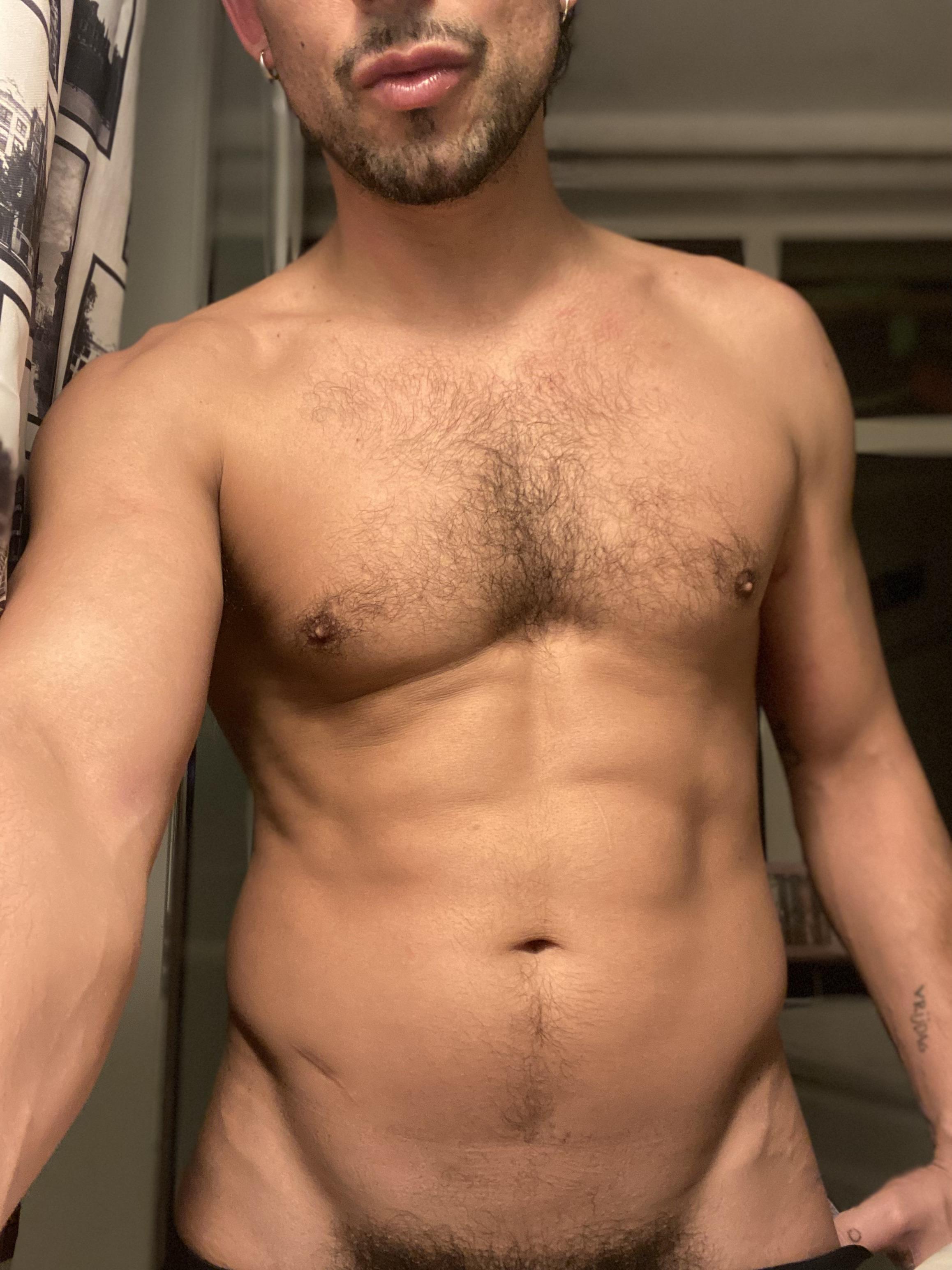 Facundo_92 live from Netherlands