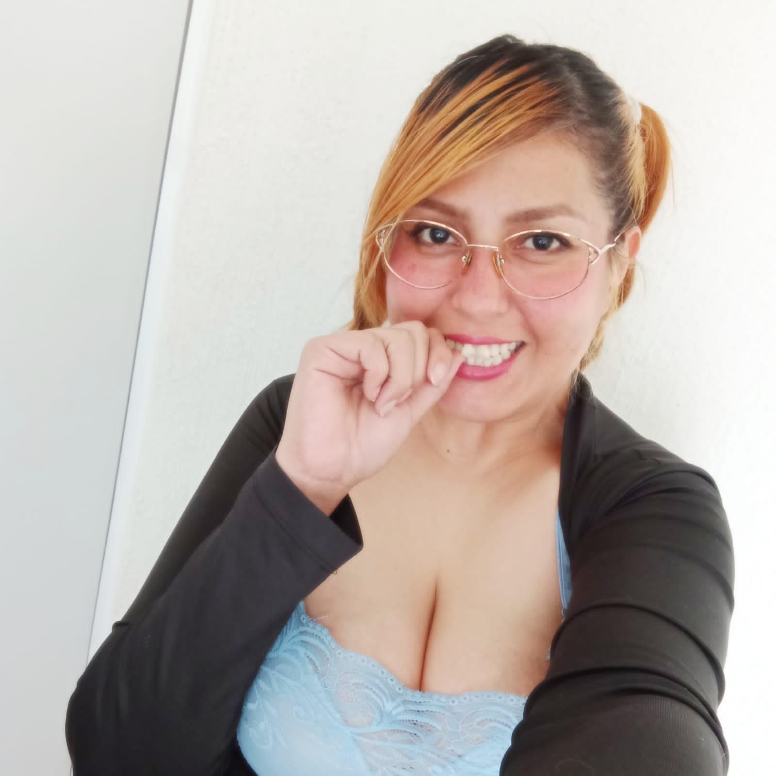Galletita_Hot live from Mexico