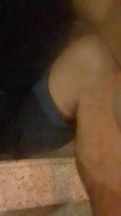 Hardfoyler live from United Kingdom