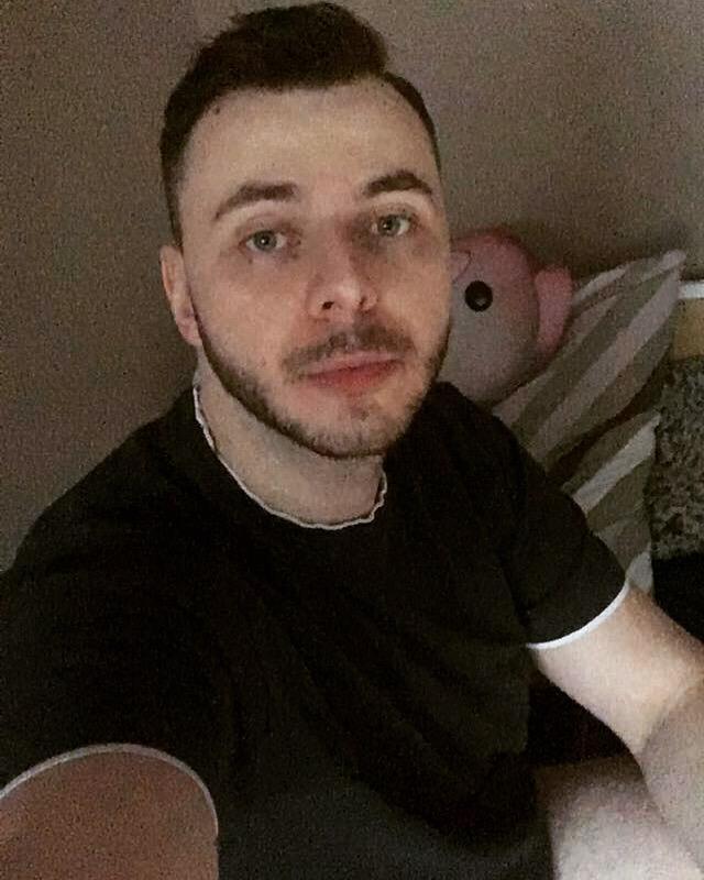 Hungay93 live from Hungary