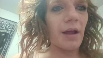 KayeValentine live from United States