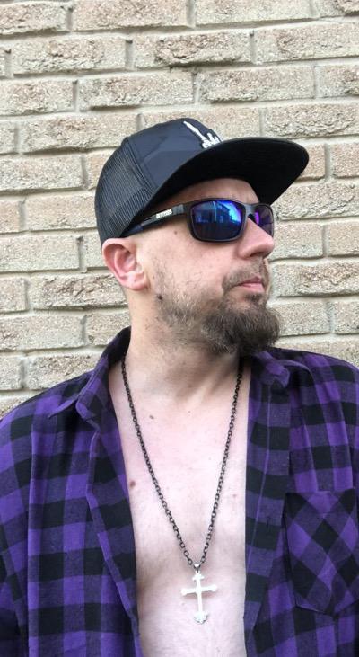 KinkyJuggalo live from Canada