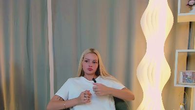 KristalSpurger live from France