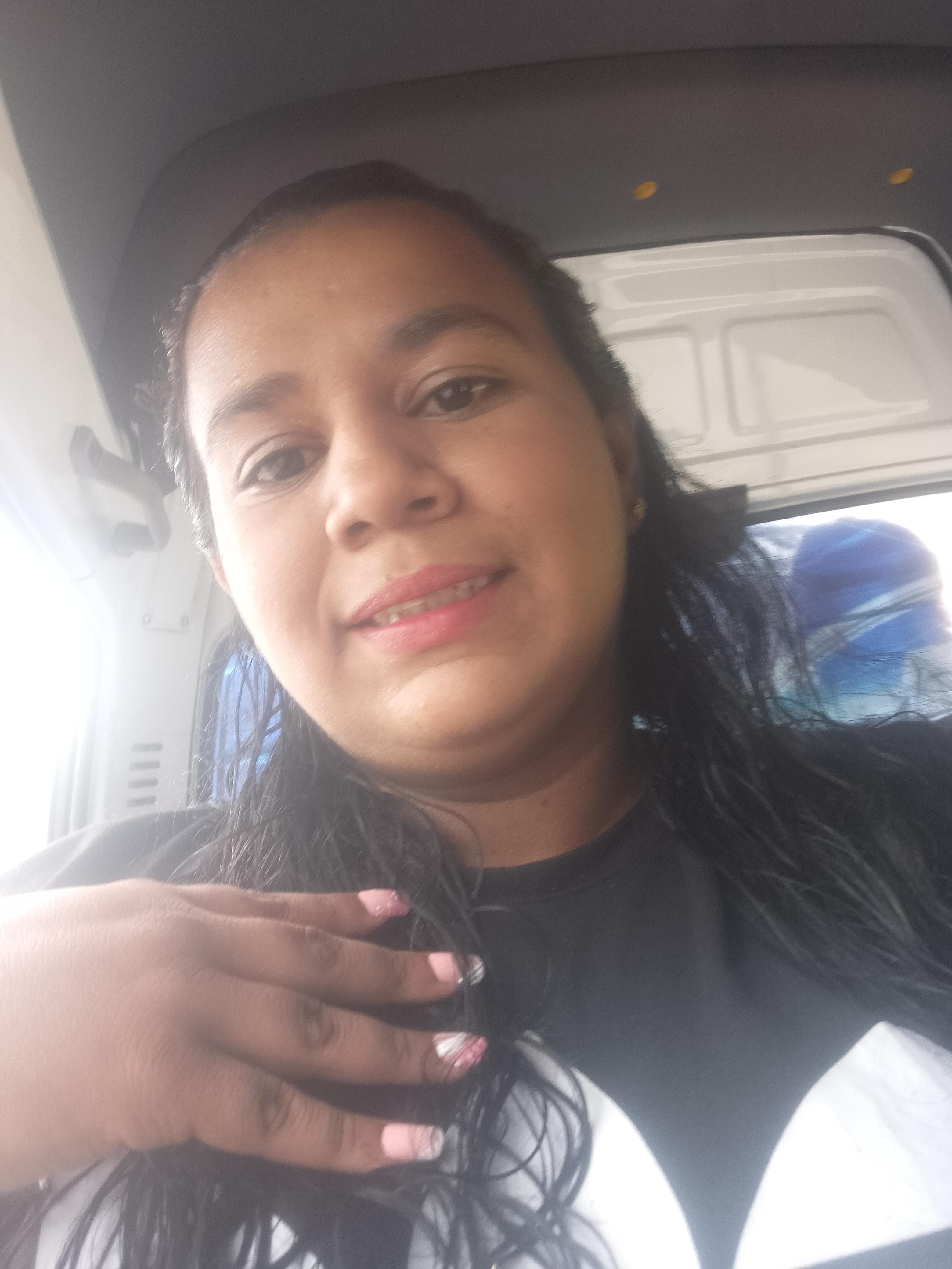 Lamamadora18 live from Colombia