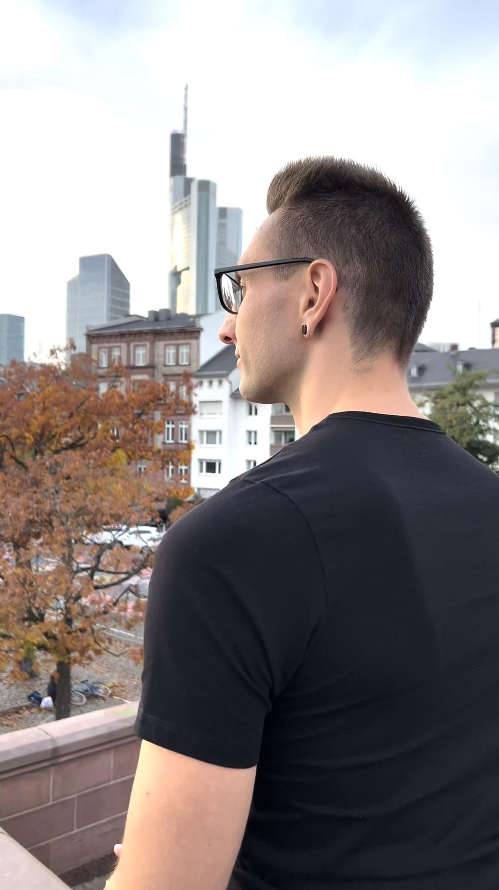 LaryFlint live from Germany