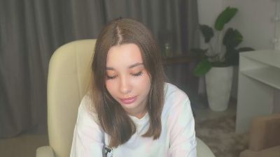 LatoyiaZadroga live from Netherlands