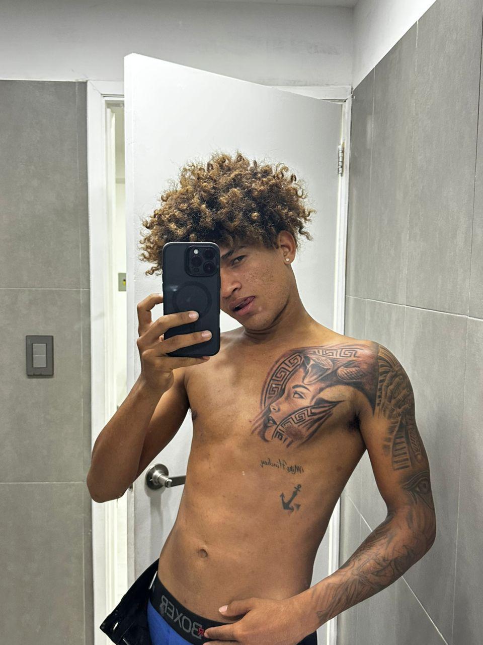 Lil_Teka_Fuck live from Colombia