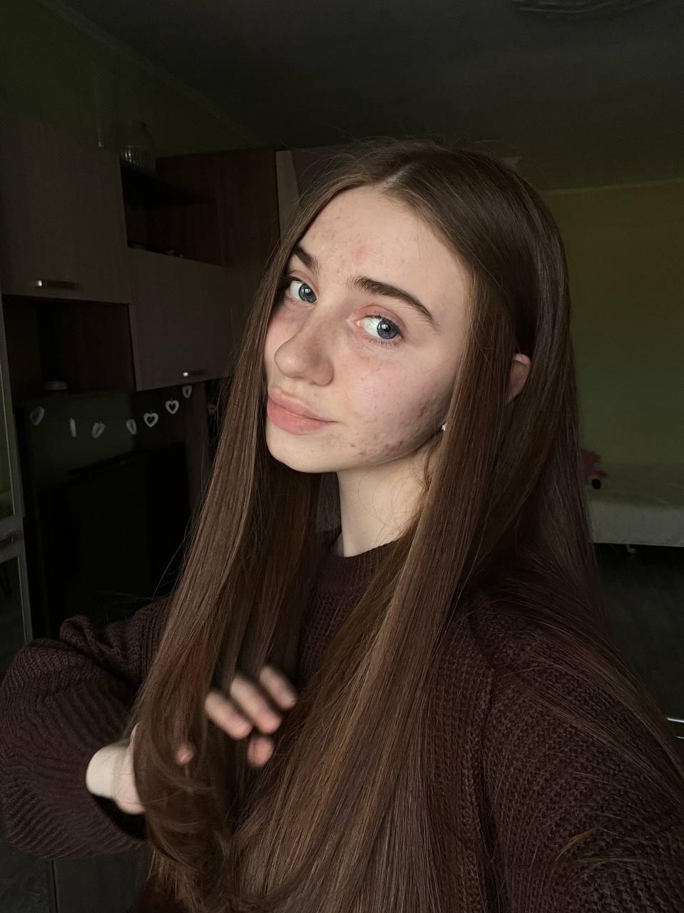 LilianHathaway live from France