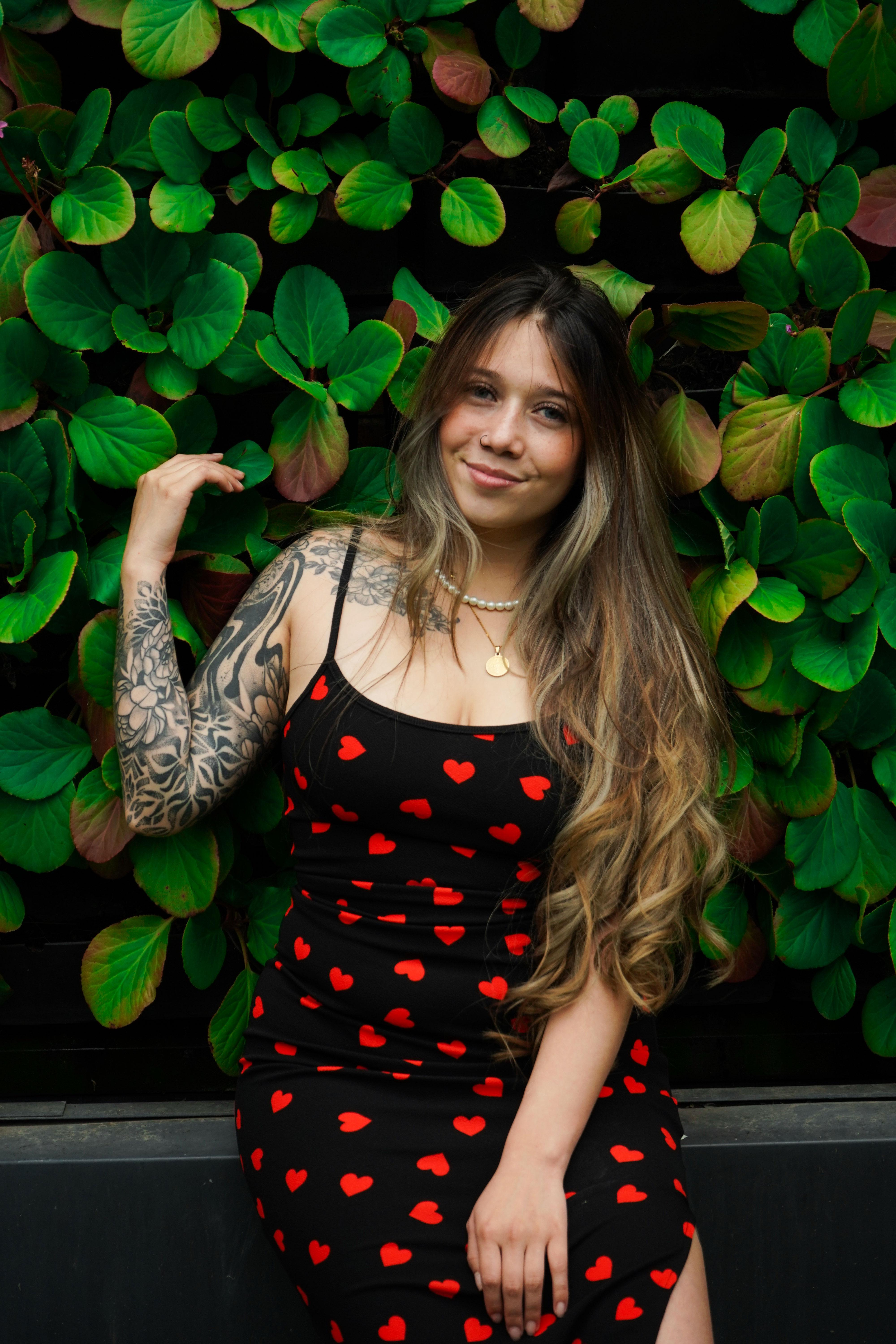 LilithGray9 live from Colombia