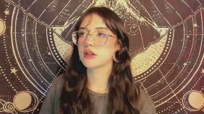 Lilith_crow live from United States