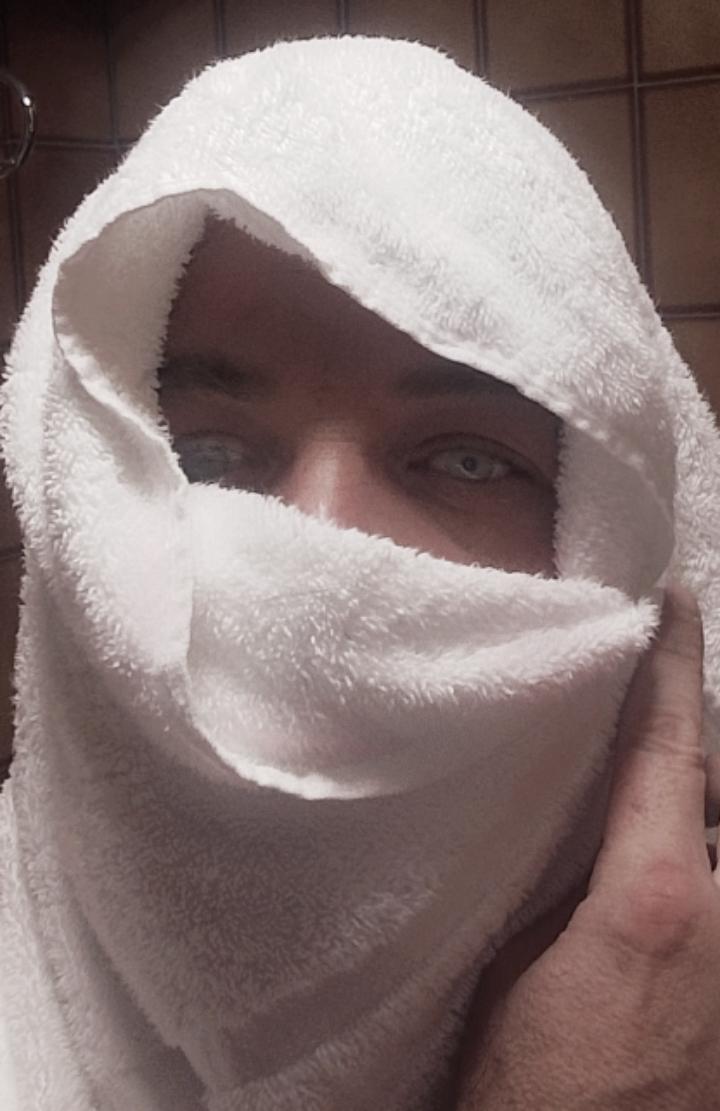 Lucyfer43 live from Italy