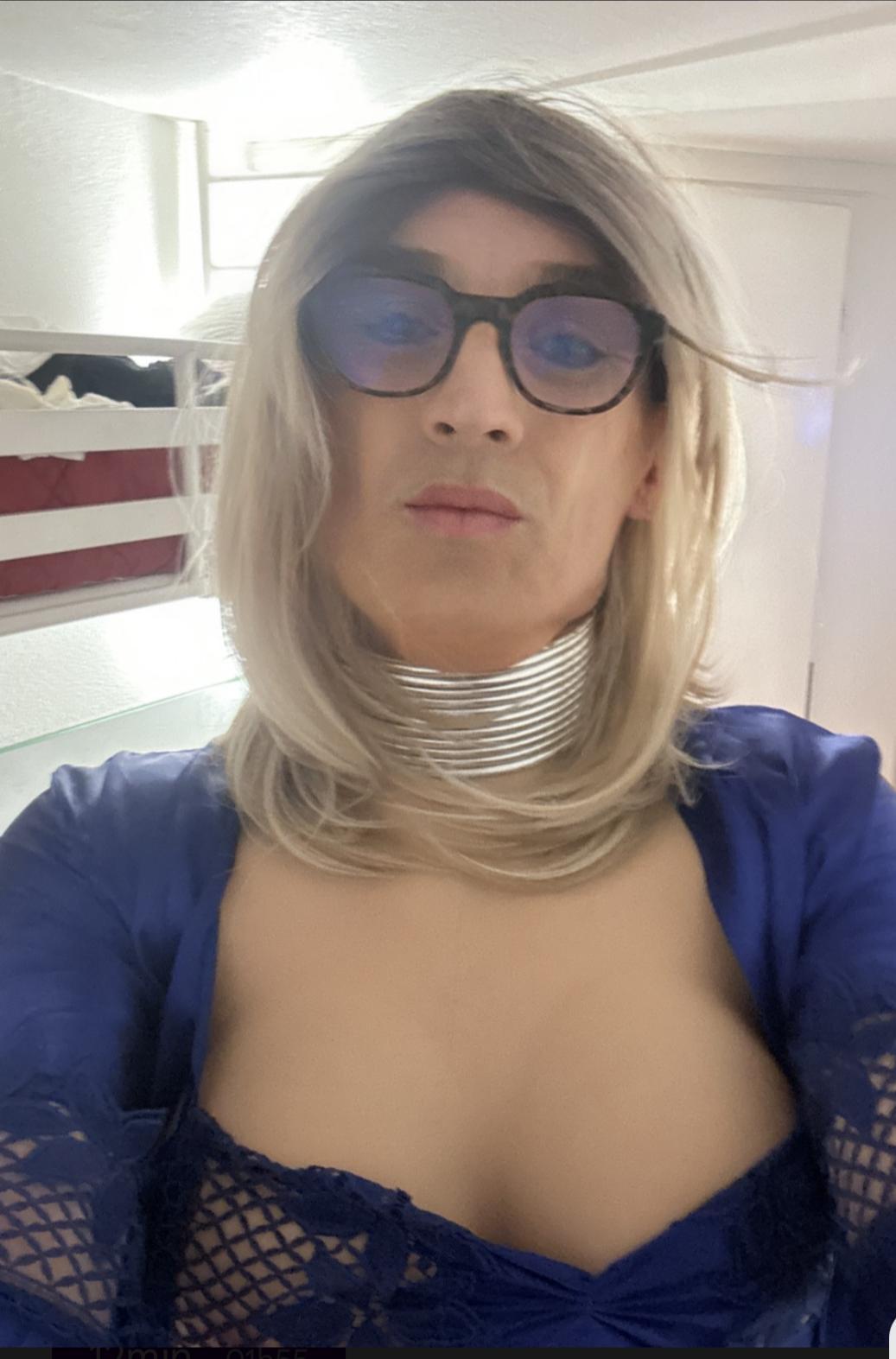 Maurynetrv live from France
