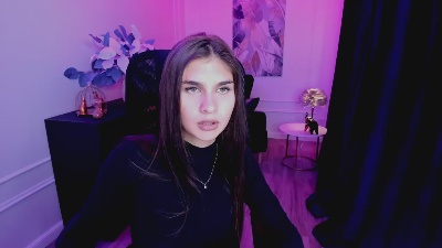 MiaAxel live from Serbia