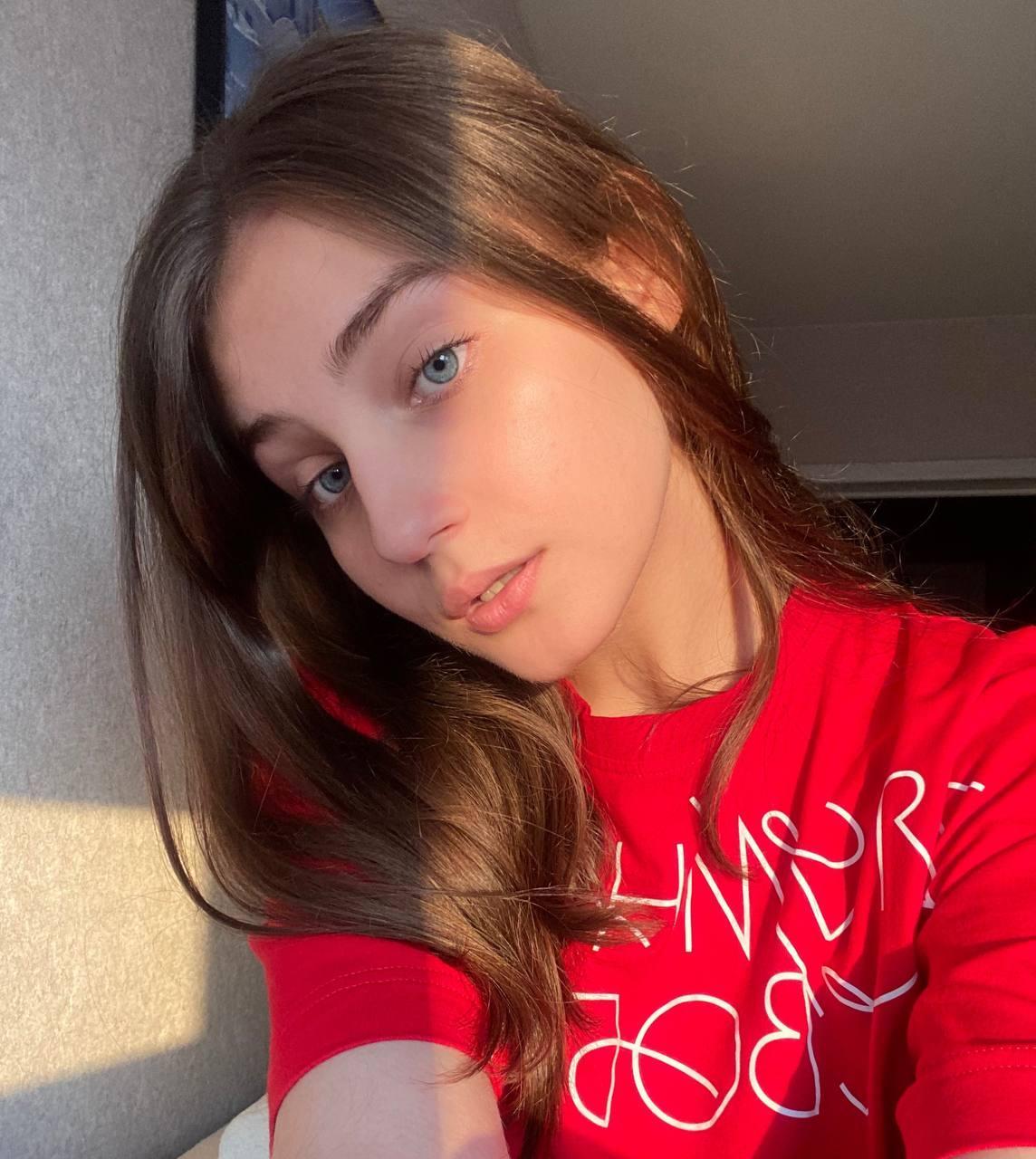 MiaSenna live from Russia