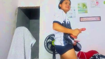 Mia_one1 live from Colombia