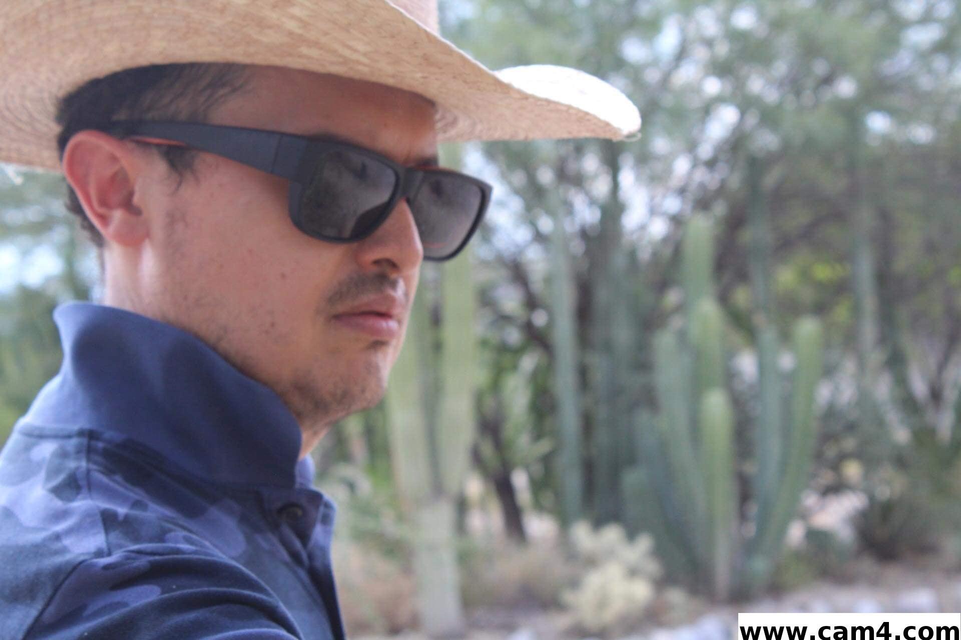 Mikeverg live from Mexico
